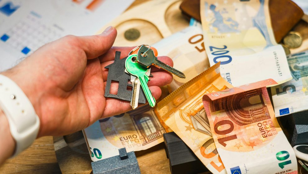 Las claves del convenio entre SOMACYL y los bancos para facilitar la propiedad